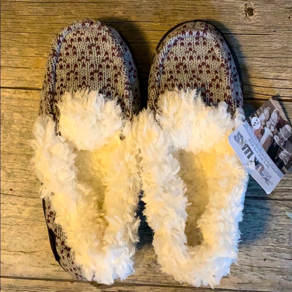 slippers